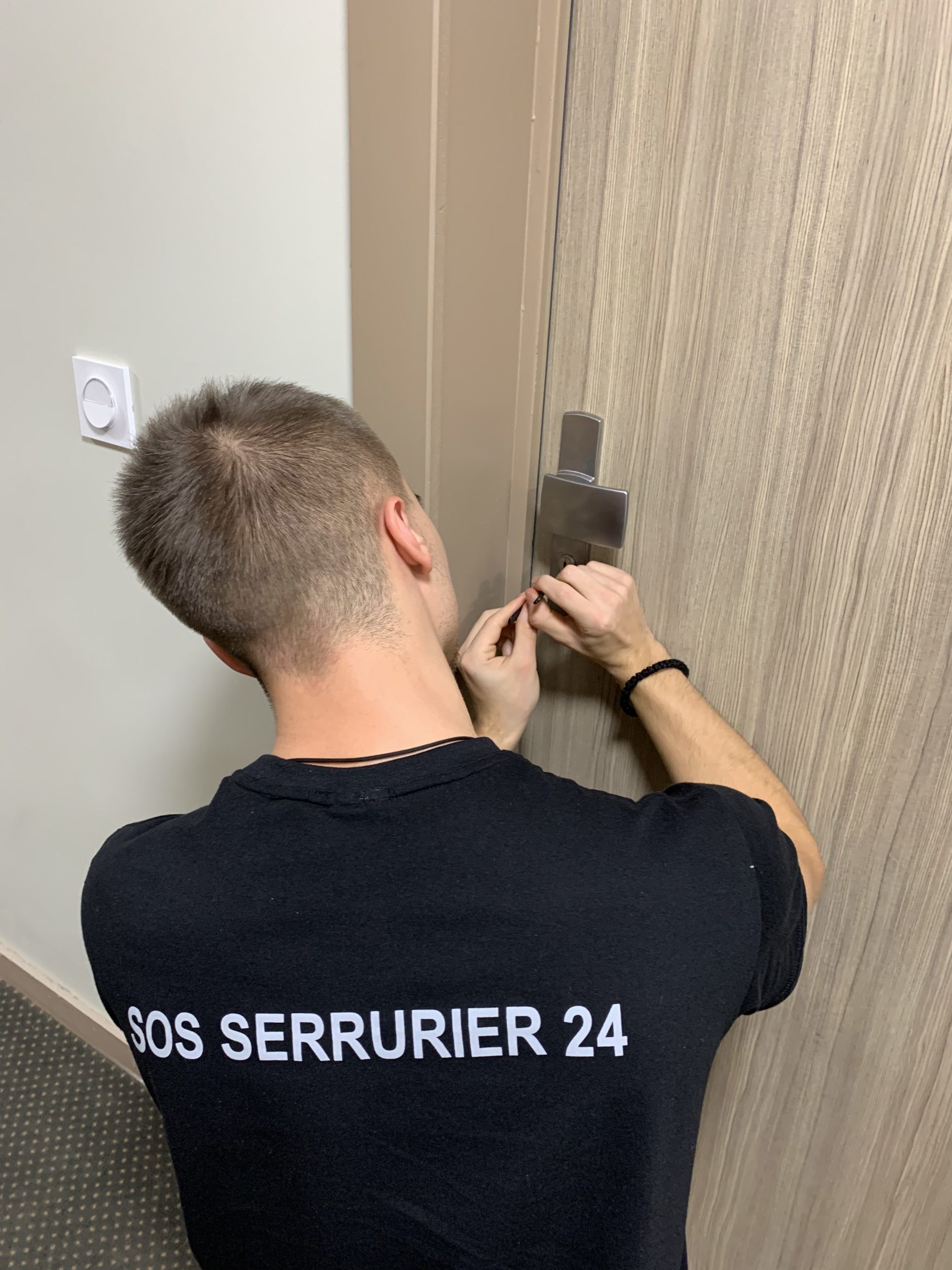 Ouverture de porte Genève